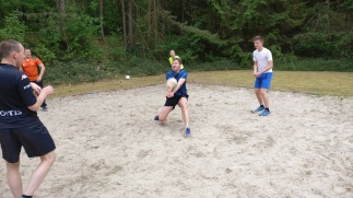 Bedrijfsuitje / Vrijgezellenfeest Beachvolleybal
