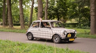 Bedrijfsuitje / Vrijgezellenfeest Mini Cooper tour